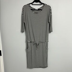 Numoco Gray and White Striped Dress